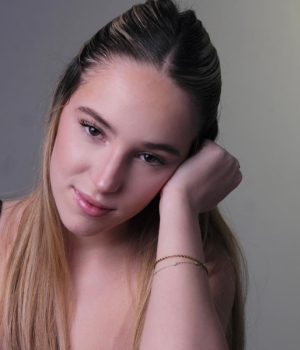 Linda  Zampaglione