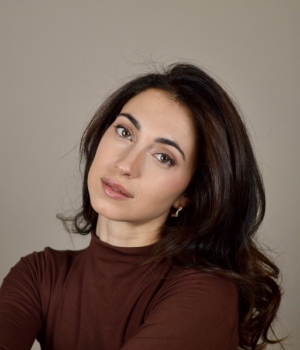 Clara  Danese
